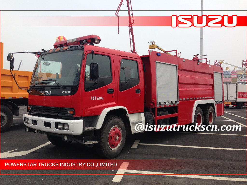 Isuzu Emergency Water Foam Fire Truck with Dry powder