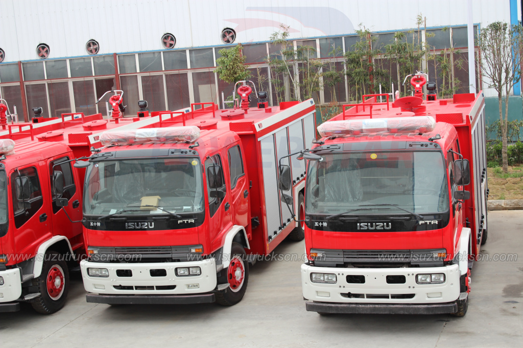 Vehículo de extinción de incendios de espuma ISUZU FTR/camión de bomberos