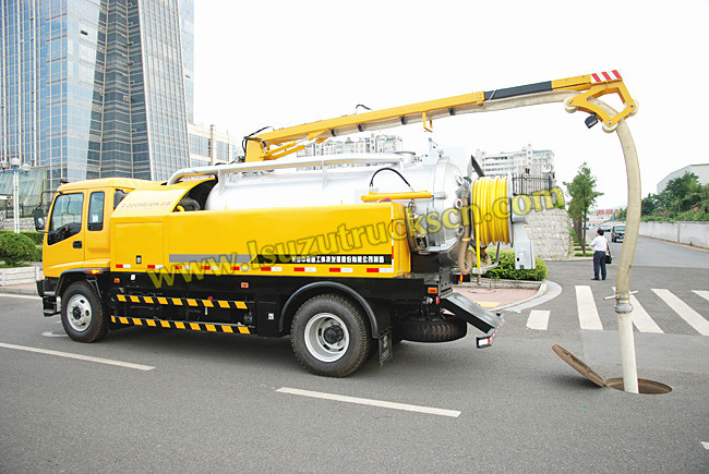 9000Liters Custom made Combination Sewer Cleaner Isuzu Trucks