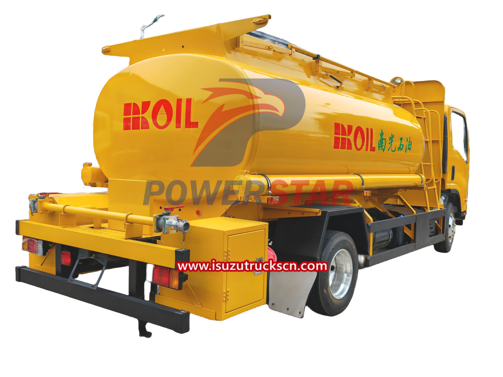 Right drive Yellow Isuzu NPR Mobile Oil Refueling truck for Nkoil