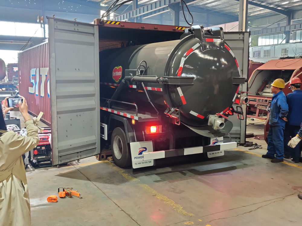 ISUZU NPR Sewage Dealing Tanker truck shipment case