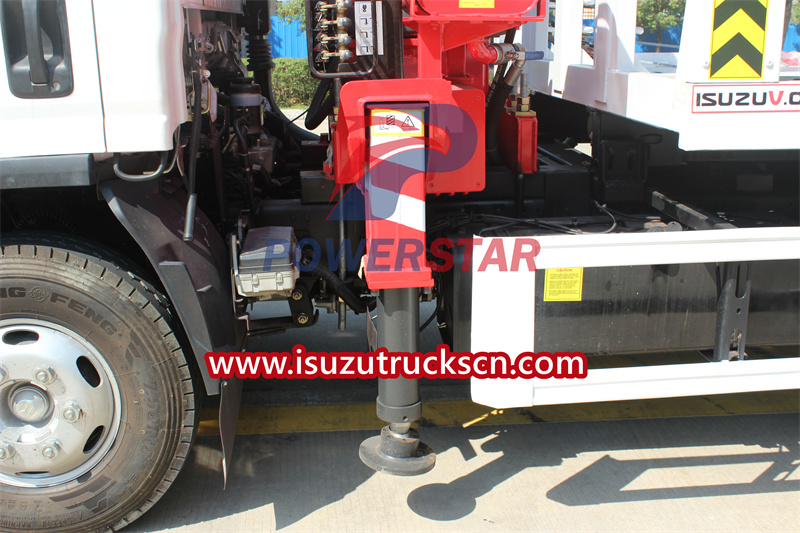 Isuzu wrecker truck with crane
