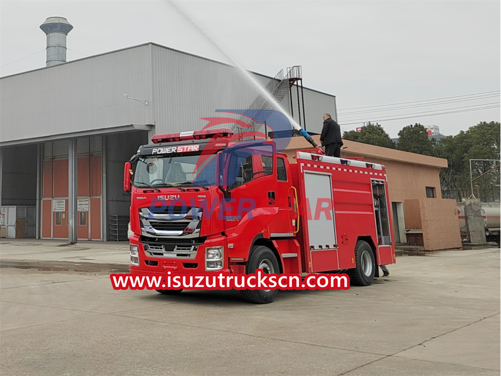 isuzu fire truck
