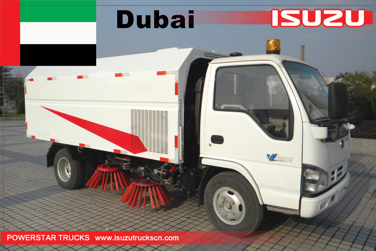 Dubai - 1 Unit ISUZU Road Sweeper Truck