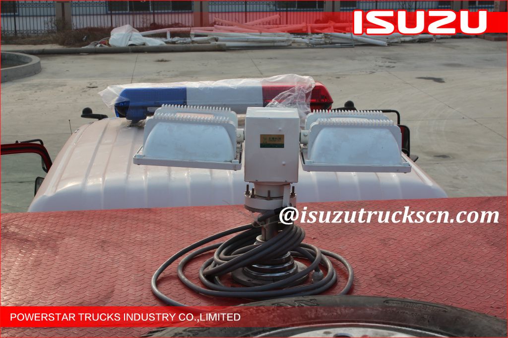 2015 Isuzu Lighting Emergency Rescue Vehicle Fire Truck with Truck Crane 
