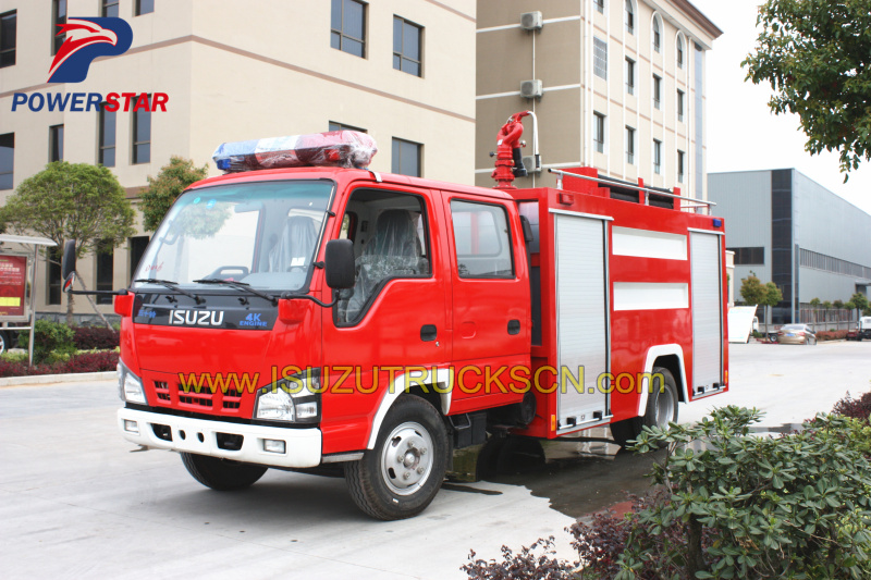 Customer build 2,500L water fire vehicle Isuzu pictures