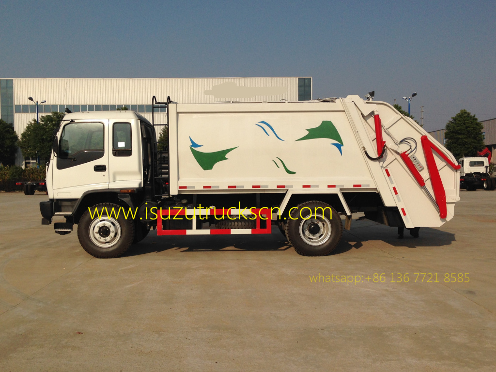 overview of Waste Compactor Truck Isuzu 12 CBM 