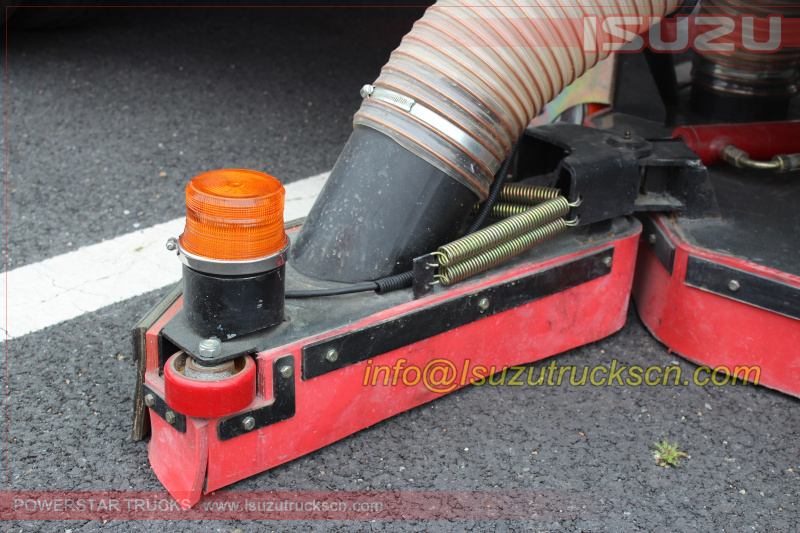 suction nozzle for road sweeper trucks suction port