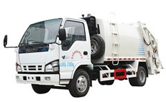 Environment garbage compactor truck manufacturer Isuzu