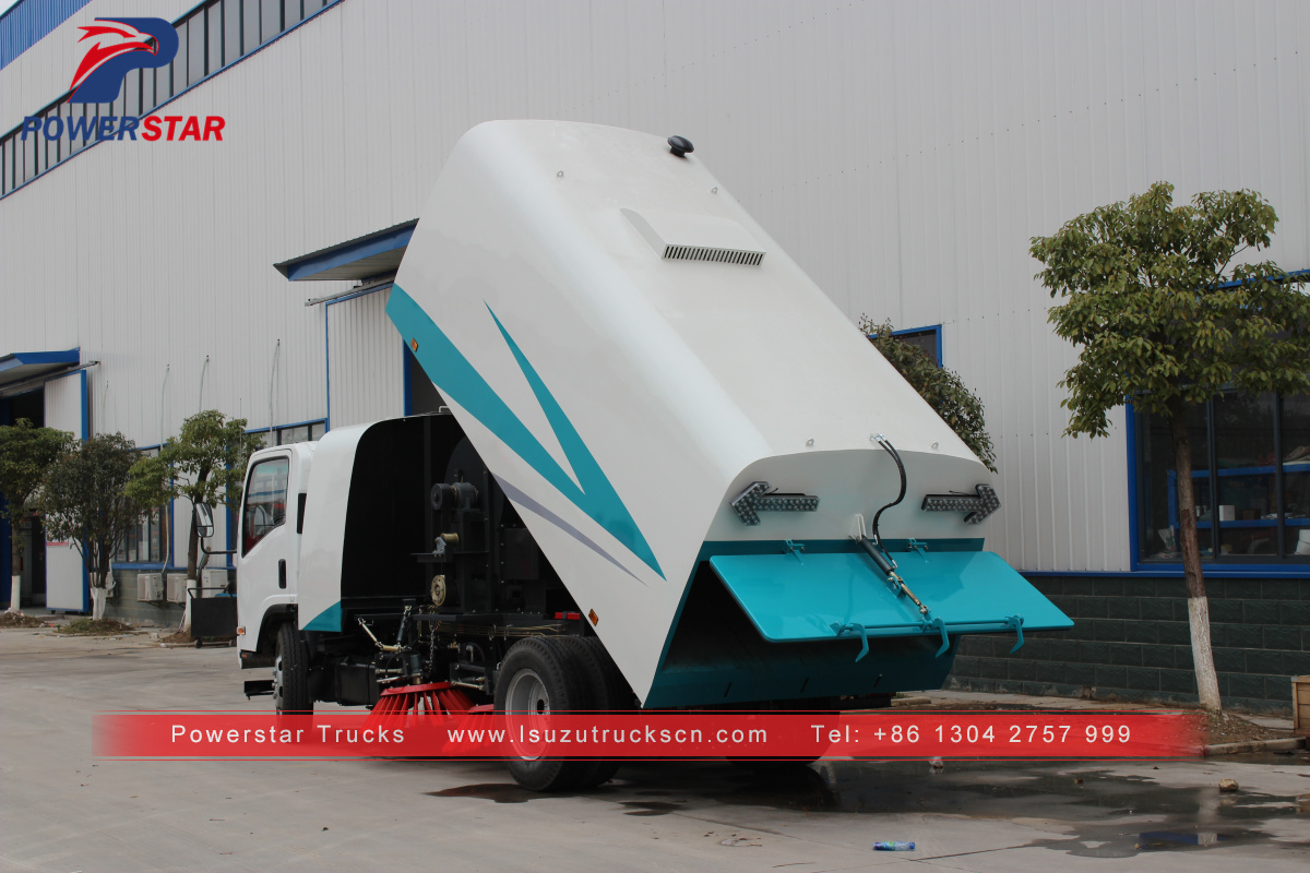 Armenia market Sanitation vacuum road sweeper truck Isuzu for sale