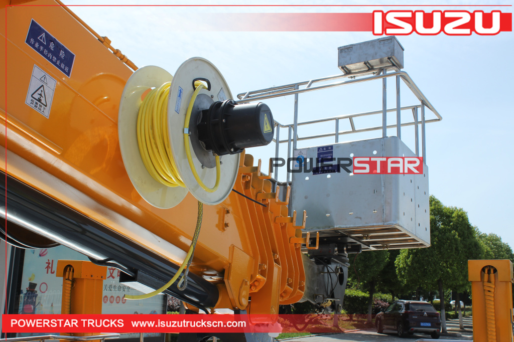 Brand new 24m 26m ISUZU Telescopic Bucket Truck Man Lifter Aerial Working Platform 220Kg