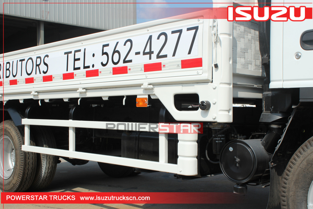 Antigua Isuzu 100P lega mega 4X2 Dropside Light Cargo Truck for Sale