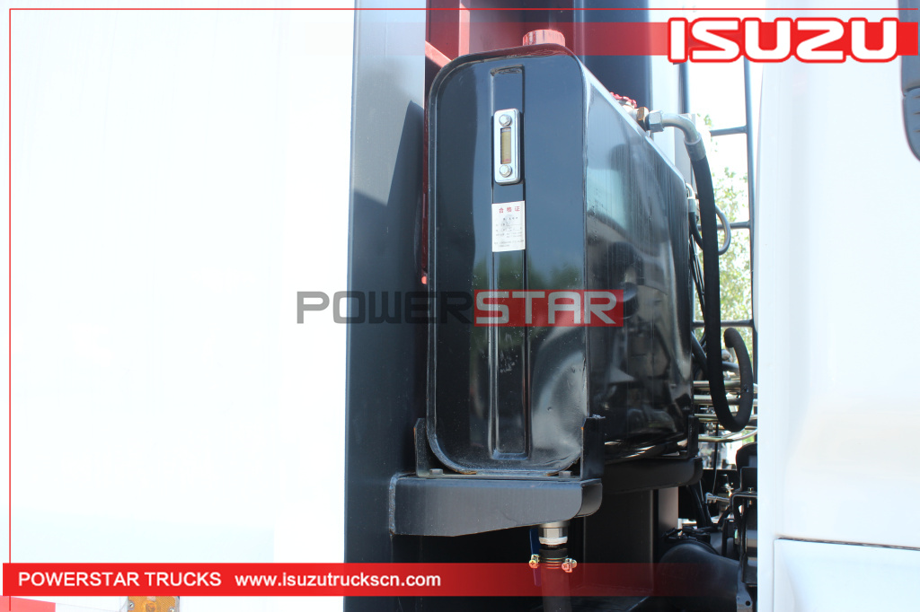 Mongolia ISUZU FTR FVR Compactor Refuse Truck 240HP Compressed Garbage Truck