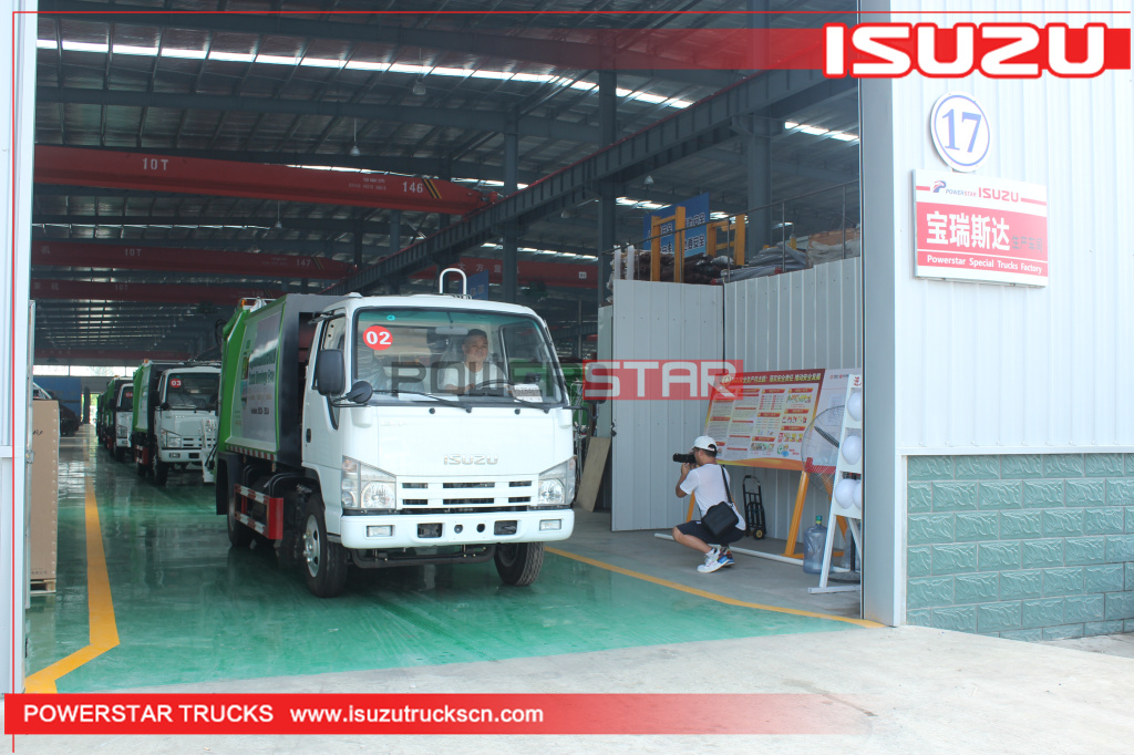Dominica brand new ISUZU container waste collect garbage rubbish compactor trucks