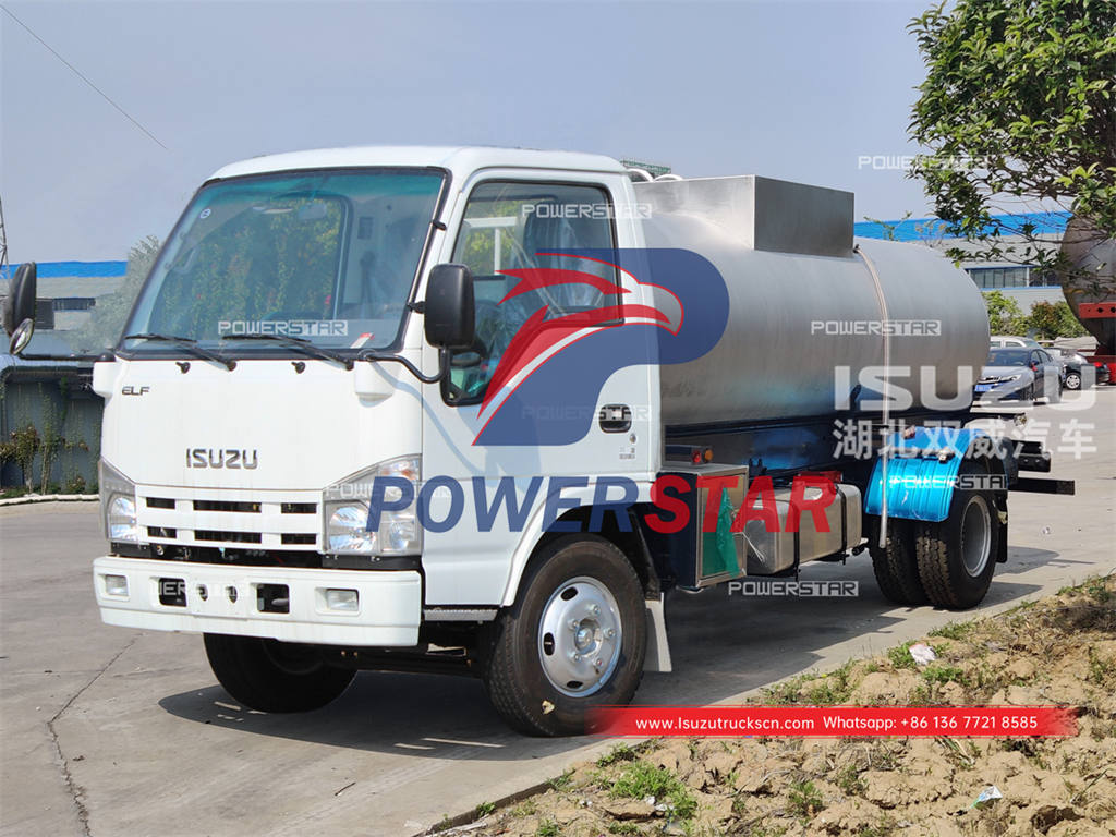 ISUZU 100P drinking water transportation truck for Djibouti