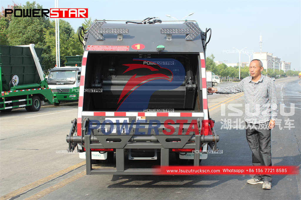 ISUZU GIGA 4&times;2 rear load waste disposal truck for sale