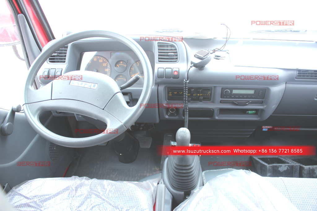 Albaria Japan ISUZU 1500L Fire Fighting Truck Fire Engine Mini Fire Truck