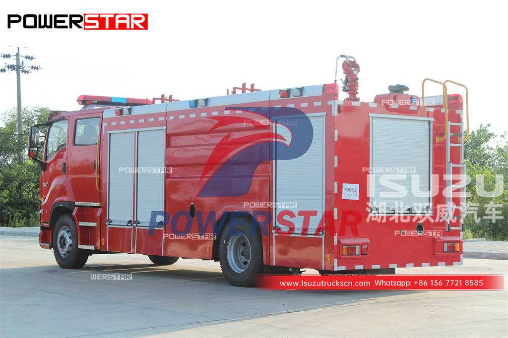 ISUZU GIGA 6 wheeler 8000 liters fire fighting trucks at discount price