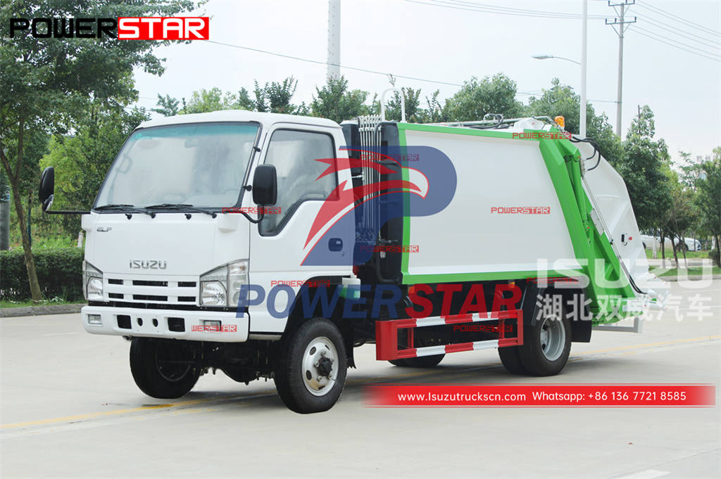 Hot selling ISUZU 4×4 garbage compactor truck 5CBM off-road rear loader