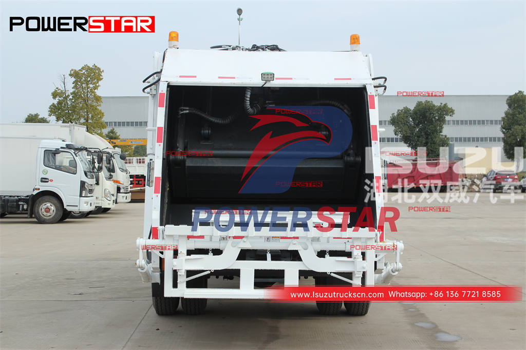 Low price ISUZU 700P off-road/4WD trash compactor truck for sale Low price ISUZU 700P off-road/4WD trash compactor truck for sale