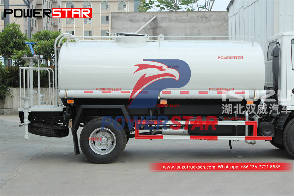 Brand new ISUZU 100P 4×4 98HP water spray truck on sale