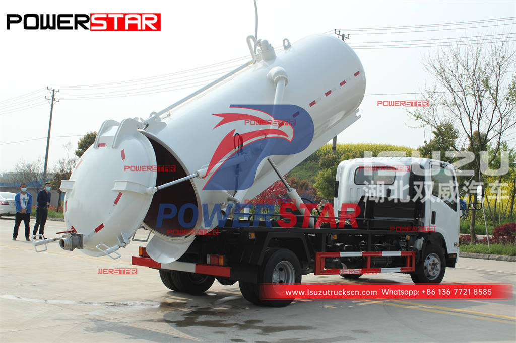 Factory outlet ISUZU 700P 4×4 gully sucker sewer cleaner truck for sale