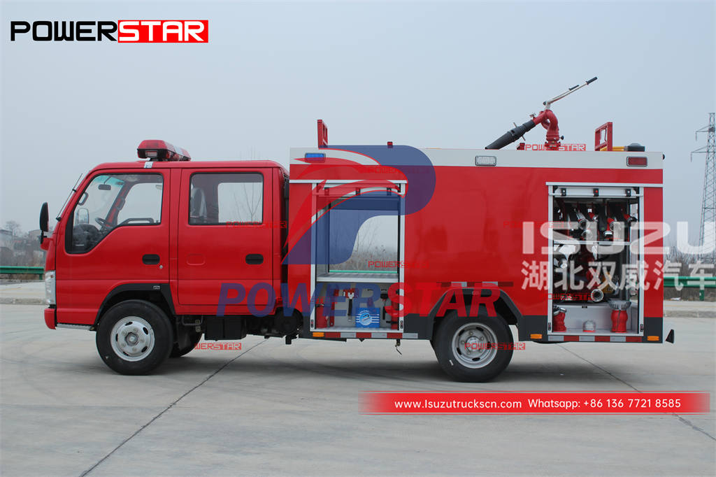 ISUZU ELF 100P 4×4 AWD 2000 liters water fire engine on sale