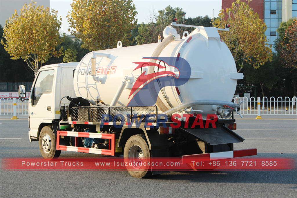 ISUZU NKR 130HP small sewage tank truck with Italy MORO pump