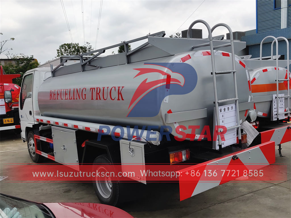 Customized ISUZU NKR 130HP diesel tank truck for sale