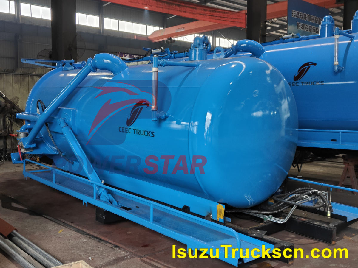Vacuum truck bodies with Moro pump PM80A for Philippines