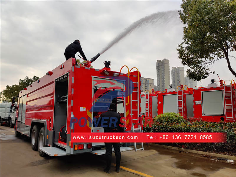 isuzu fire truck