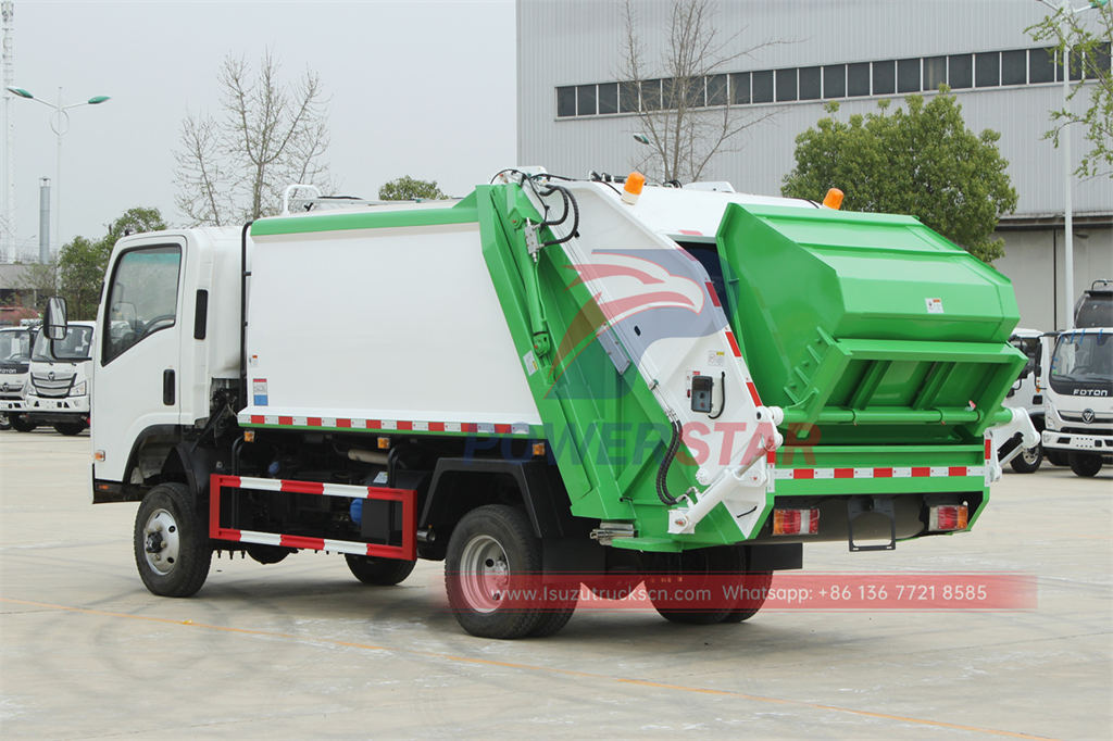 Japan brand ISUZU NKR all wheel drive garbage compactor truck