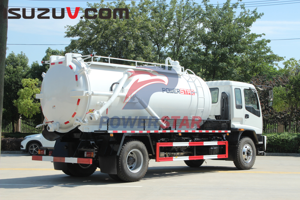 Philippines Isuzu Vacuum Tanker Sewage Suction Trucks with moro PM110W