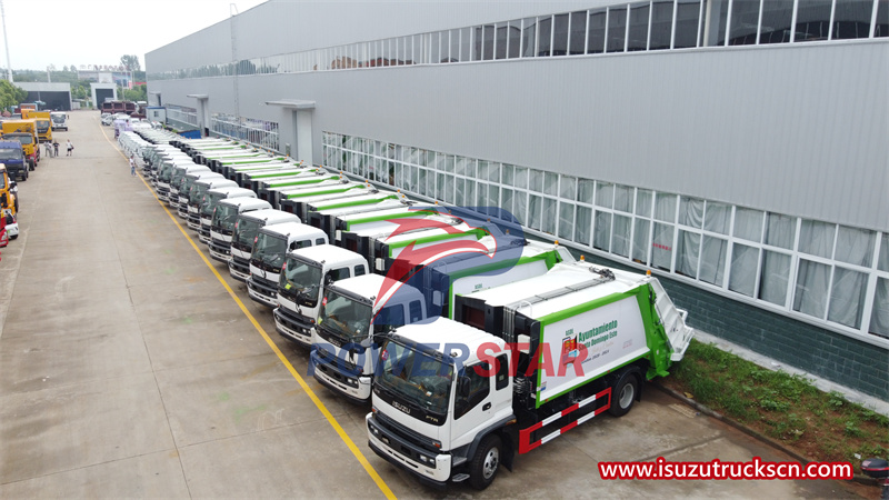 Isuzu refuse compactor truck