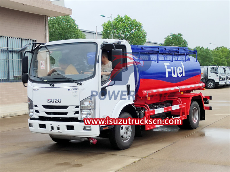 ISUZU mobile fuel bowser
