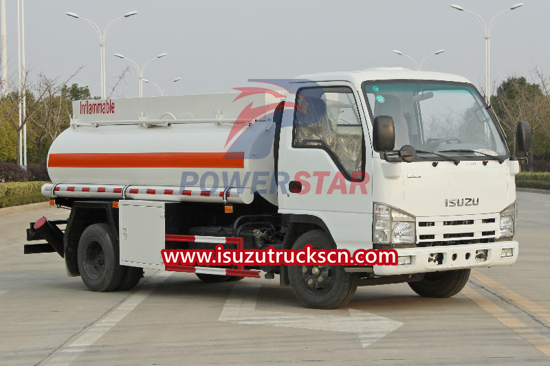 ISUZU mini 3cbm fuel tanker truck