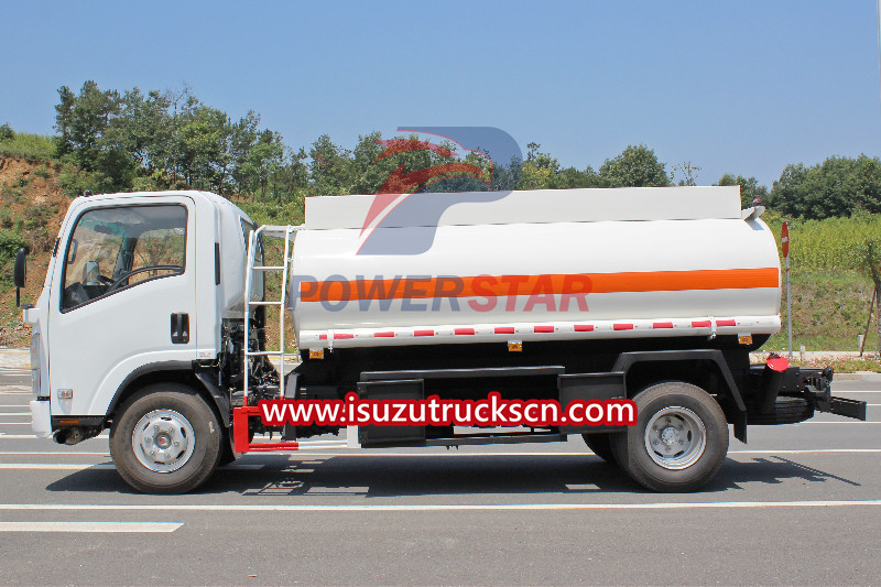 Brand new Isuzu fuel bowser