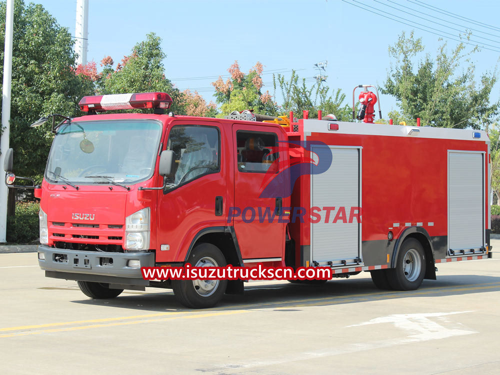 Isuzu fire engine