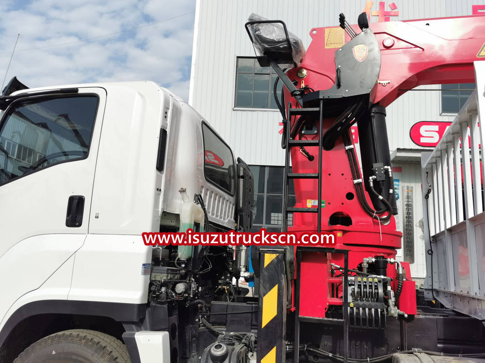https://www.isuzutruckscn.com/isuzu-ftr-chassis-truck-loader-crane-palfinger_p1103.html