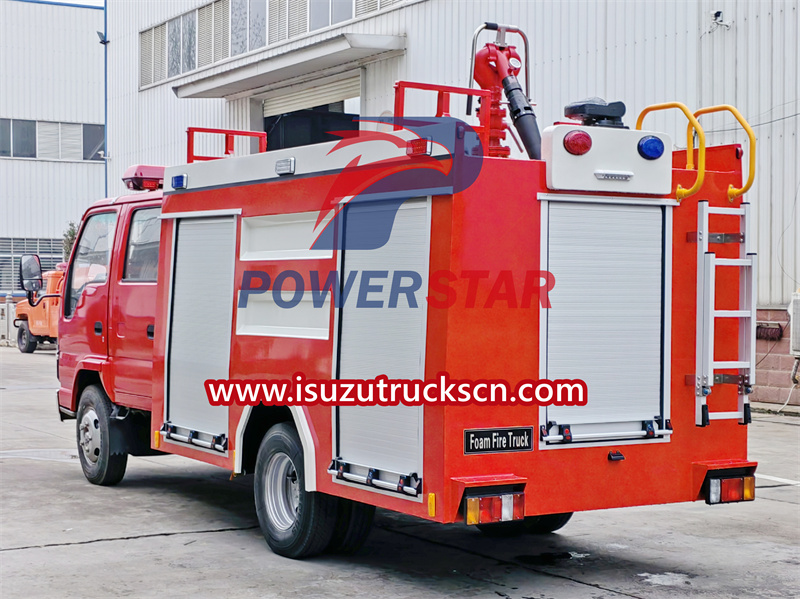 Isuzu NKR fire truck