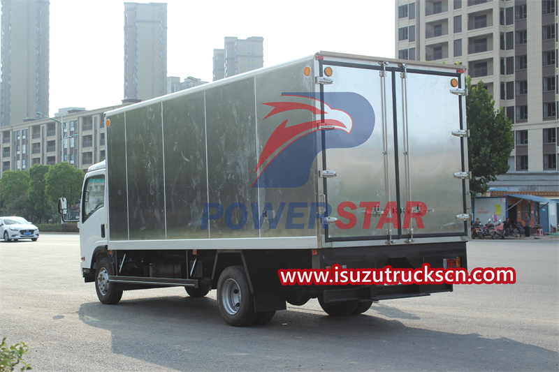 Isuzu aluminum van truck