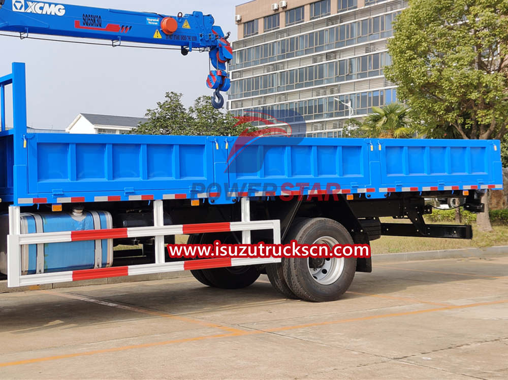 New used Boom crane on Isuzu FVR 4x4 Cargo Truck