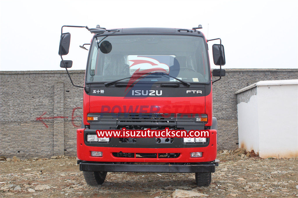Isuzu FTR truck chassis