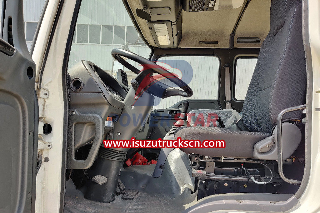 Isuzu FTR truck chassis