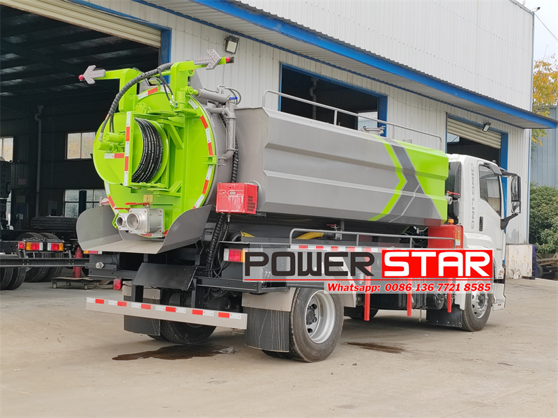 Isuzu FTR GIGA 10cbm combination sewer cleaner
