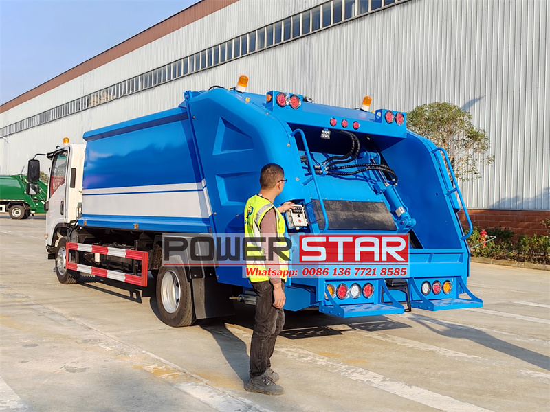 ISUZU NPR 10cbm garbage compactor truck
