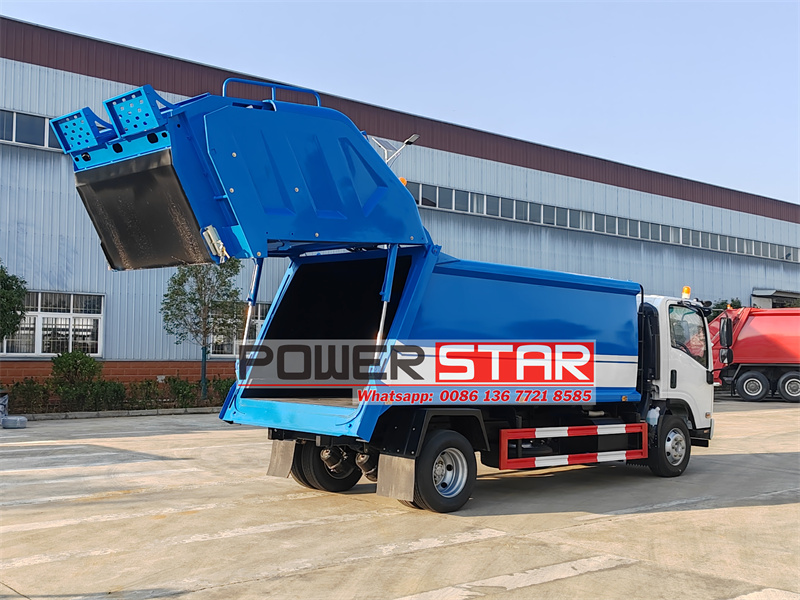 ISUZU NPR 10cbm garbage  compactor truck