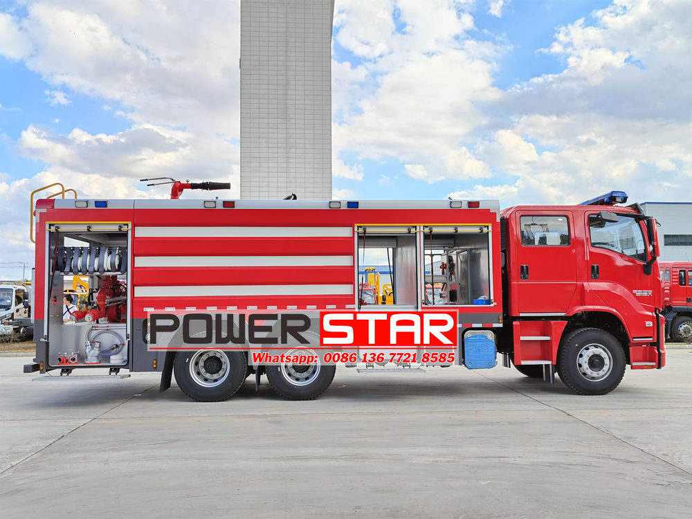 Isuzu resuce fire truck