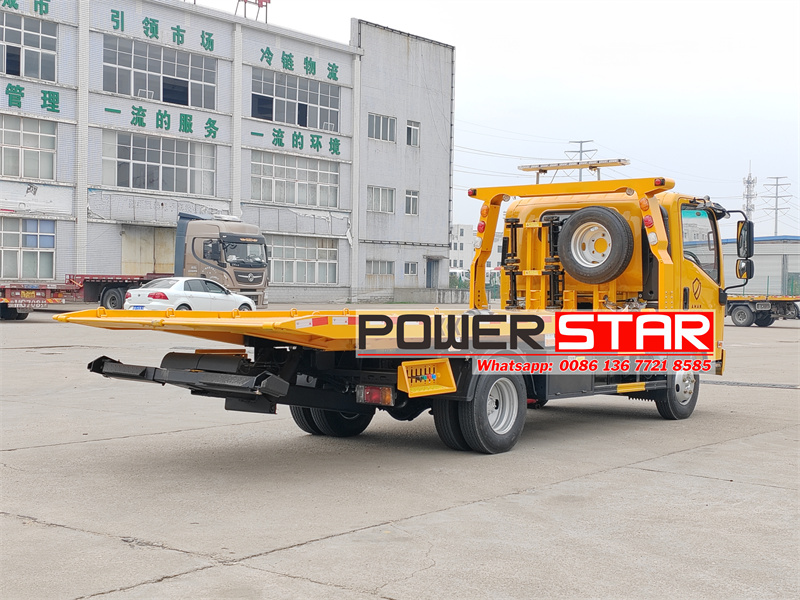 Isuzu NPR 700P 5T wrecker flatbed carrier truck