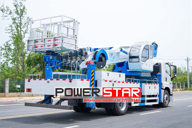 Isuzu mobile 45 meter safe aerial platform truck